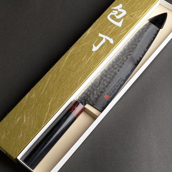 http://japan-knifeshop.com/cdn/shop/products/Iseya-33-Layer-VG10-Damascus-Gyuto-Japanese-Knife-210mm-3_800x.jpg?v=1677205641