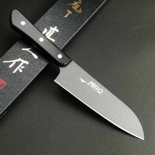 http://japan-knifeshop.com/cdn/shop/products/mac-non-stick-coating-steel-santoku-knife-170mm_800x.jpg?v=1621842847