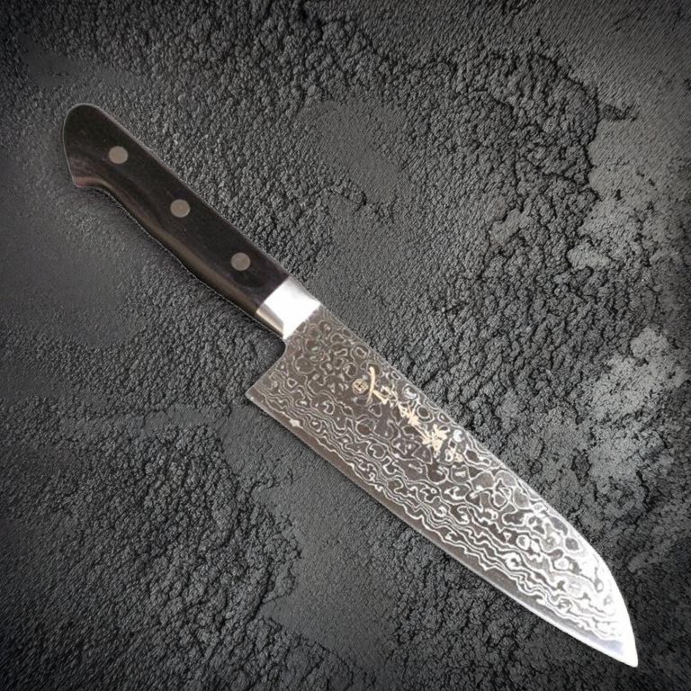 Gyuto vs Santoku: How to Choose the Right Knife for You