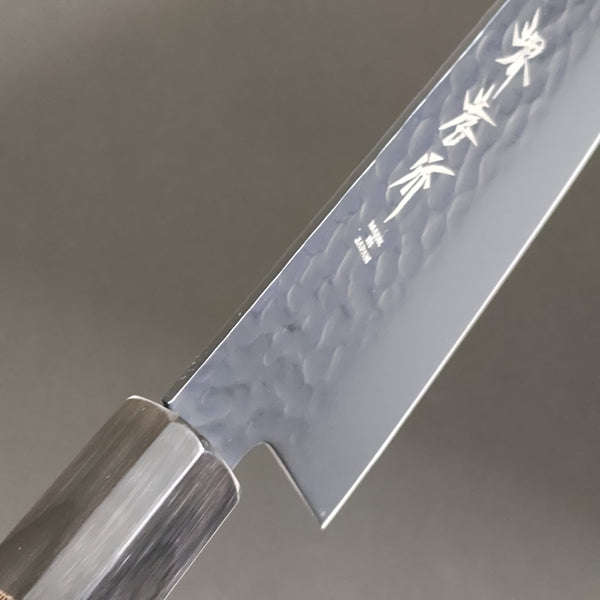 https://japan-knifeshop.com/cdn/shop/products/Sakai-Takayuki-KUROKAGE-Teflon-Coating-VG10-Hammered-Santoku-Japanese-Knife-170mm-Wenge-Handle-4_1400x.jpg?v=1642860927